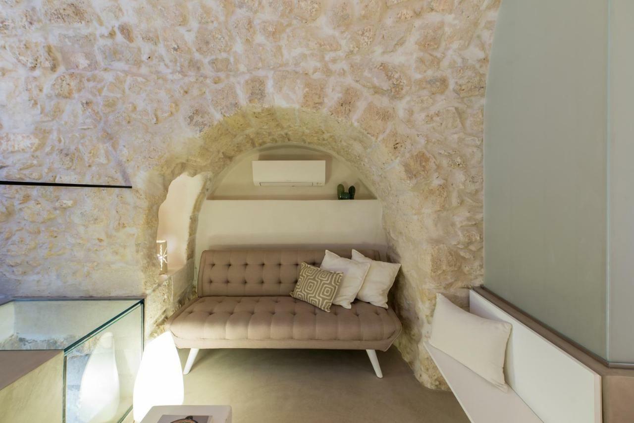 Vittoria Luxury Suite A Ostuni By Wonderful Italy 外观 照片
