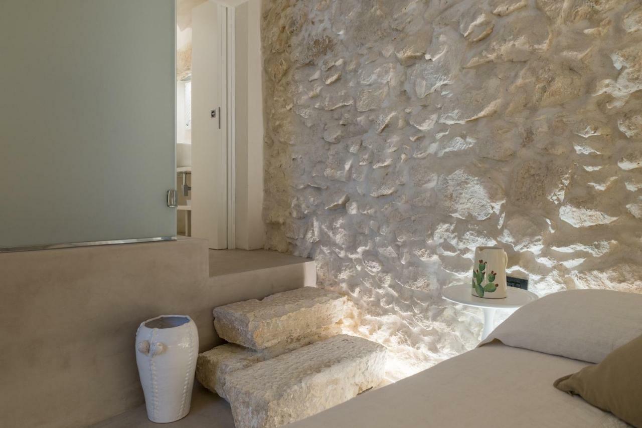 Vittoria Luxury Suite A Ostuni By Wonderful Italy 外观 照片