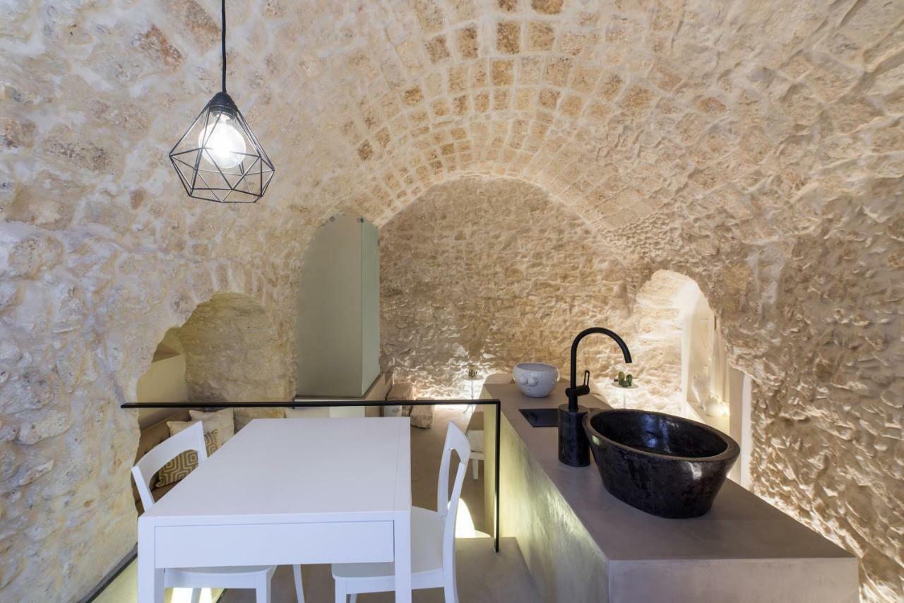Vittoria Luxury Suite A Ostuni By Wonderful Italy 外观 照片